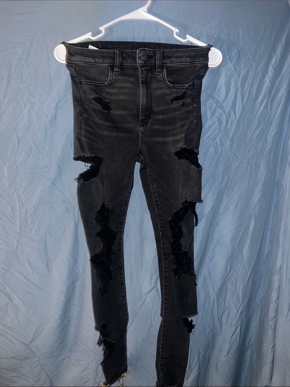 American Eagle Outfitters Black Distressed Skinny Jeans